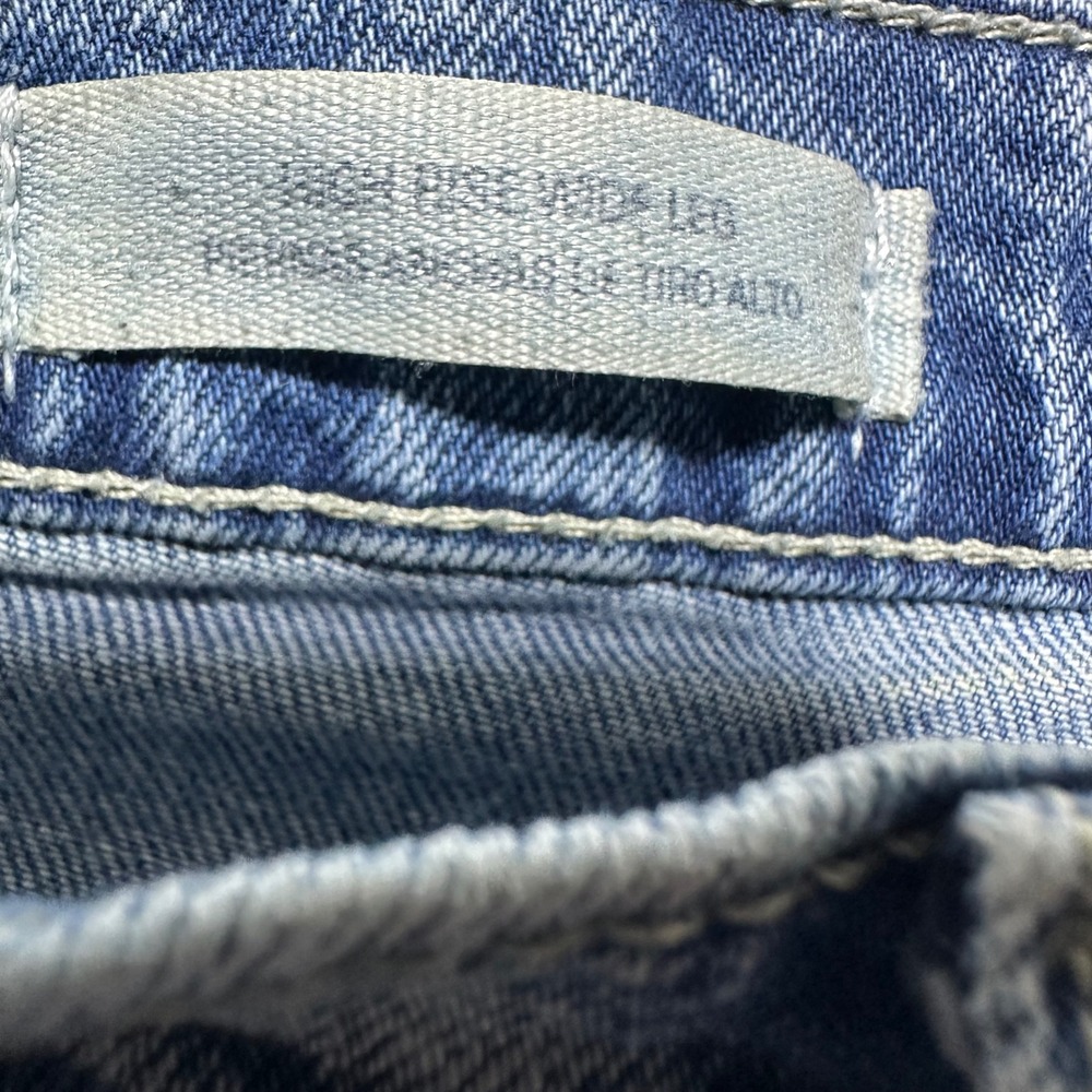 Universal Thread High Rise Wide Leg Jeans Light‎ Wash Blue Denim Size 6 90's Y2K - Picture 2 of 10